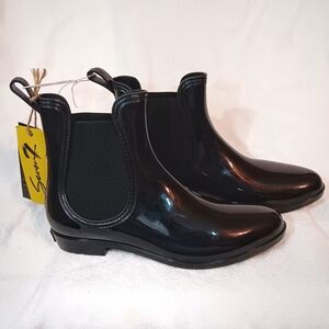 Size 10 Seven7 Dover Rain Bootie Black Chelsea Boots